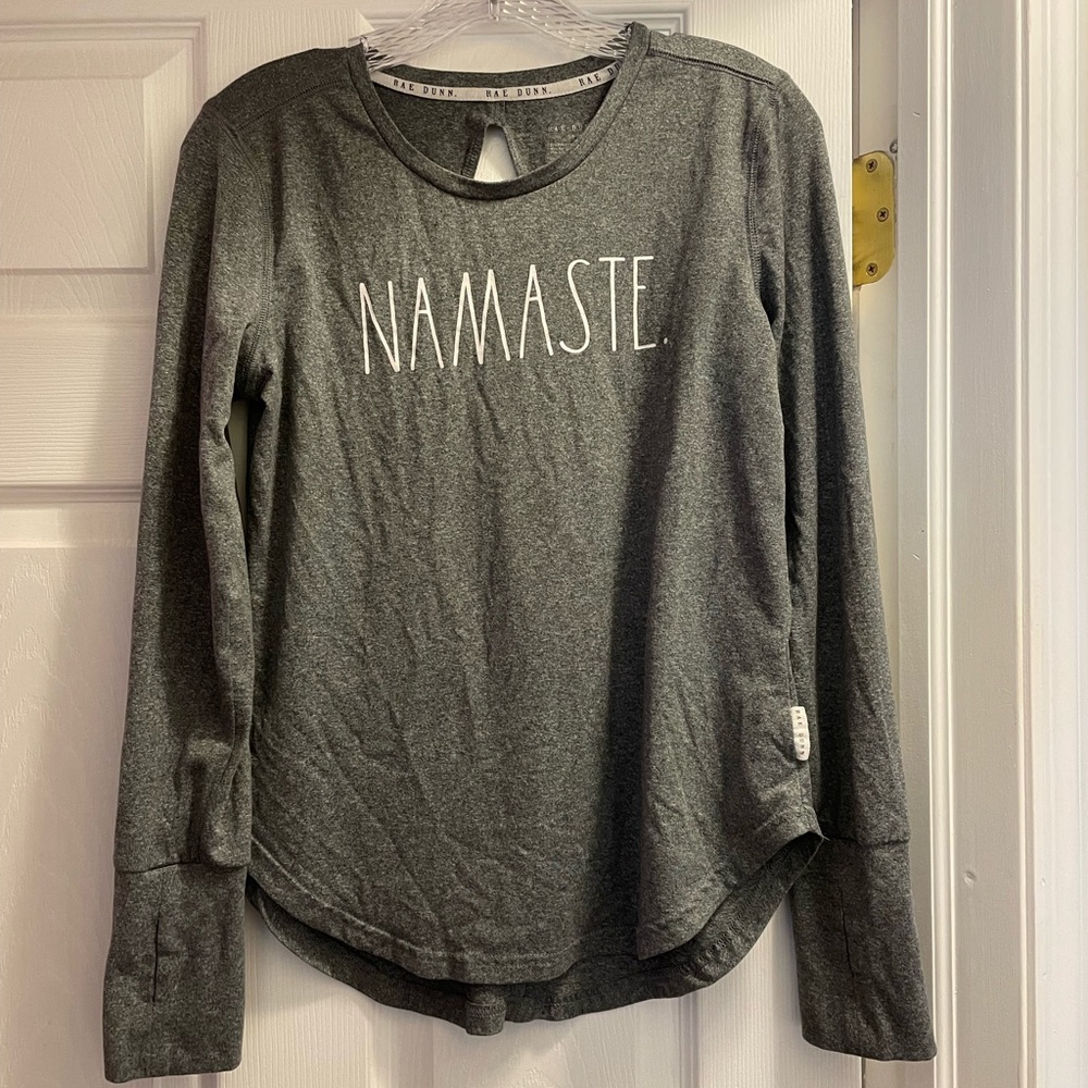 Rae Dunn Namaste Gray Long Sleeve Yoga Top Shirt Keyhole Back Women's Small